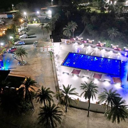 Hotel Silver Resort Daman Exterior photo