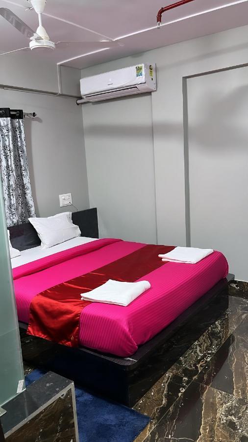 Hotel Silver Resort Daman Exterior photo